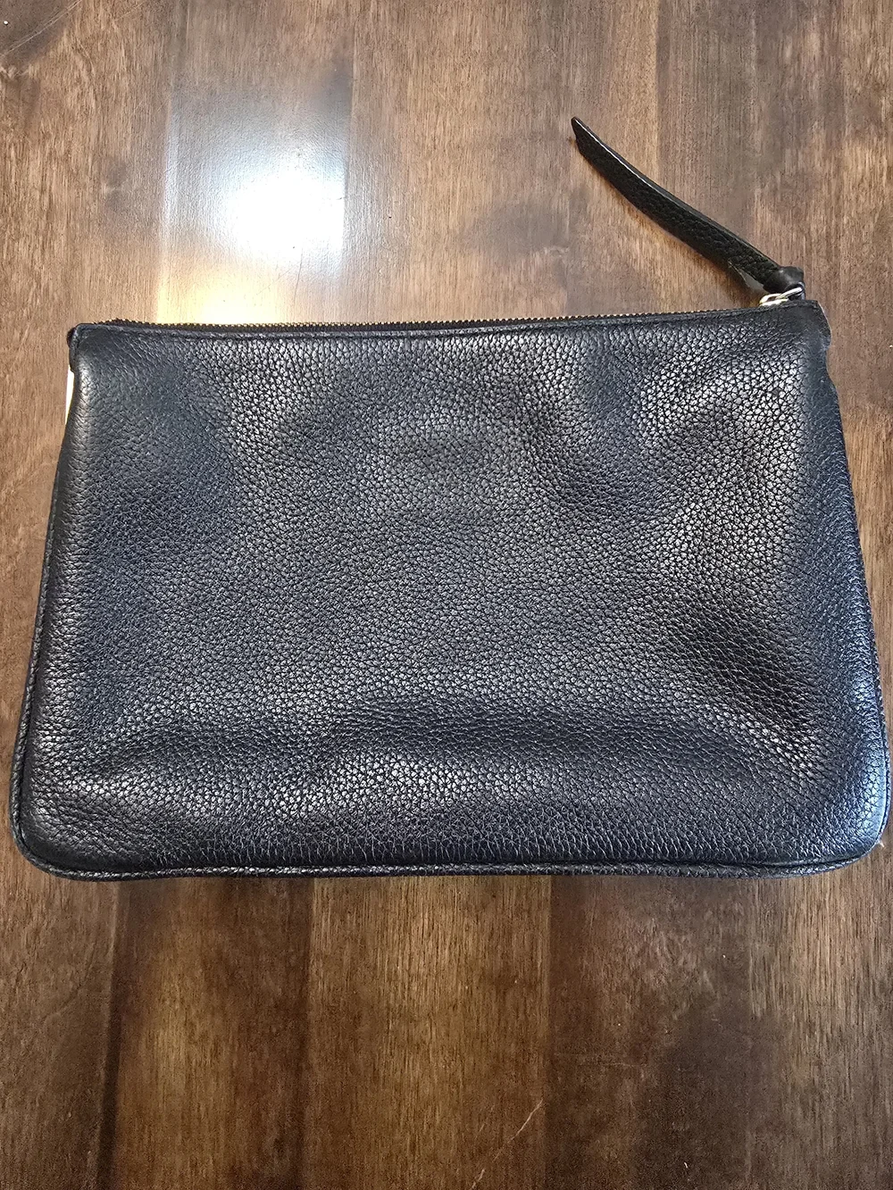 Kate Spade Black Leather Cluch With Gold Logo